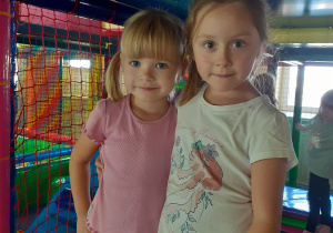 Laura i Lenka